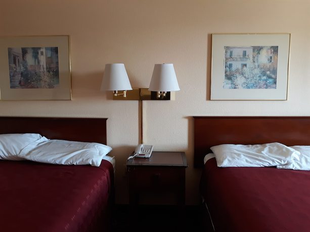 Imagen de la habitación del Hotel Americas Best Value Inn Stockbridge. Foto 11