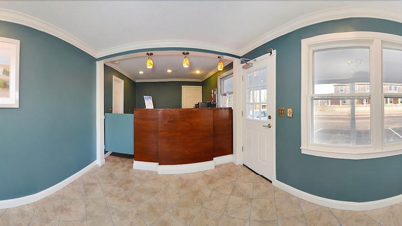 Imagen de los interiores del Hotel Americas Best Value Inn Stonington Mystic. Foto 16