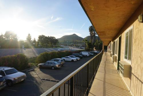 Imagen general del Hotel Americas Best Value Inn Thousand Oaks. Foto 5