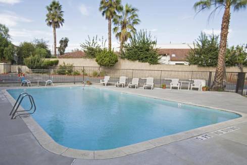 Imagen de la habitación del Hotel Americas Best Value Inn Thousand Oaks. Foto 2