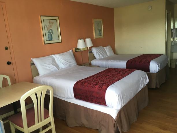 Imagen de la habitación del Hotel Americas Best Value Inn Tucker. Foto 5