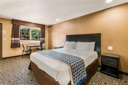 Imagen de la habitación del Hotel Americas Best Value Inn - Ukiah. Foto 12