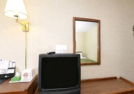 Imagen de la habitación del Hotel Americas Best Value Inn Warrenton. Foto 12