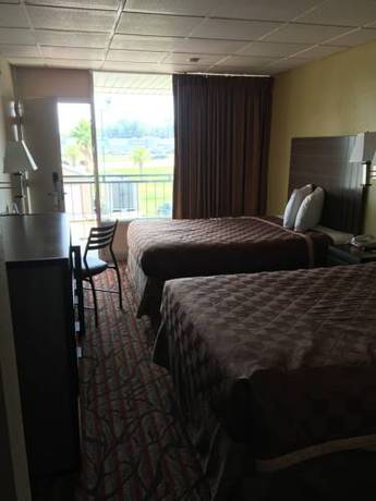 Imagen de la habitación del Hotel Americas Best Value Inn West Monroe. Foto 2