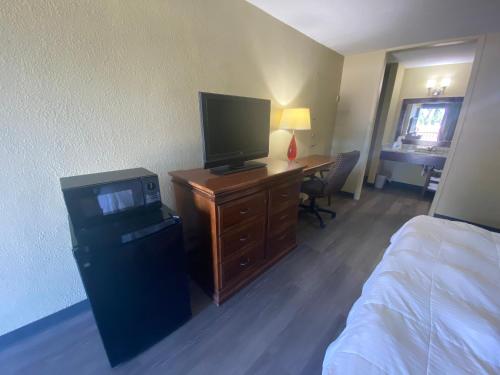 Imagen de la habitación del Hotel Americas Best Value Inn Wilson. Foto 10