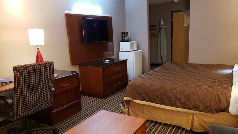 Imagen de la habitación del Hotel Americas Best Value Inn & Suites Foley Gulf Shores. Foto 3