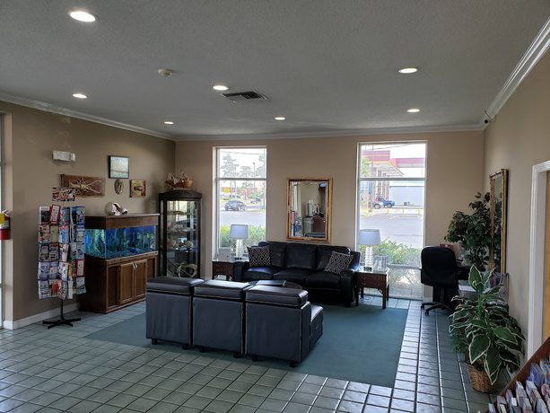 Imagen de los interiores del Hotel Americas Best Value Inn & Suites Foley Gulf Shores. Foto 20