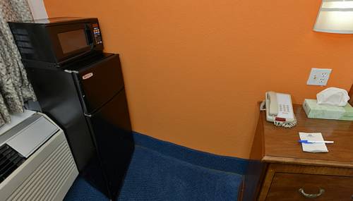 Imagen de la habitación del Hotel Americas Best Value Inn & Suites Jackson. Foto 7