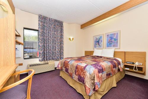 Imagen de la habitación del Hotel Americas Best Value Inn & Suites Morrow Atlanta. Foto 16