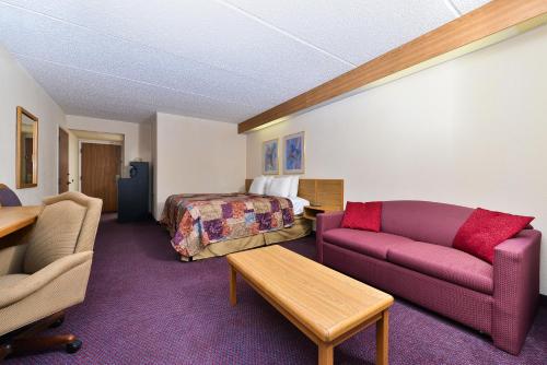 Imagen de la habitación del Hotel Americas Best Value Inn & Suites Morrow Atlanta. Foto 18