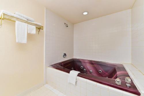 Imagen general del Hotel Americas Best Value Inn & Suites Morrow Atlanta. Foto 9