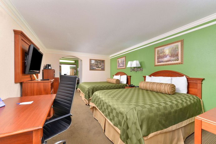 Imagen de la habitación del Hotel Americas Best Value Inn and Suites Alvin Houston. Foto 2