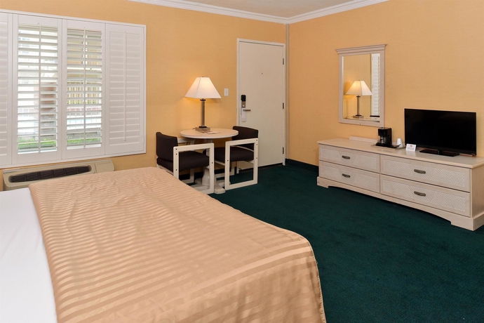Imagen de la habitación del Hotel Americas Best Value Inn and Suites Anaheim Convention Center. Foto 9