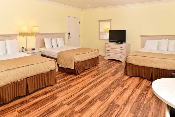 Imagen de la habitación del Hotel Americas Best Value Inn and Suites Anaheim Convention Center. Foto 10