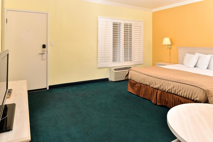 Imagen de la habitación del Hotel Americas Best Value Inn and Suites Anaheim Convention Center. Foto 11