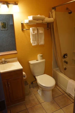 Imagen de la habitación del Hotel Americas Best Value Inn and Suites Anchorage Airport. Foto 7