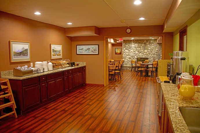 Imagen del bar/restaurante del Hotel Americas Best Value Inn and Suites Anchorage Airport. Foto 5