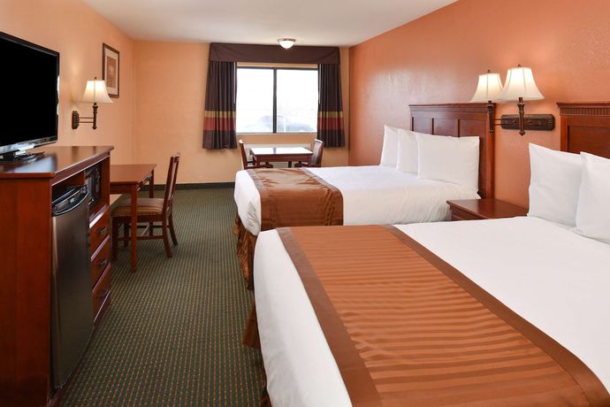 Imagen de la habitación del Hotel Americas Best Value Inn and Suites Bakersfield E. Foto 13