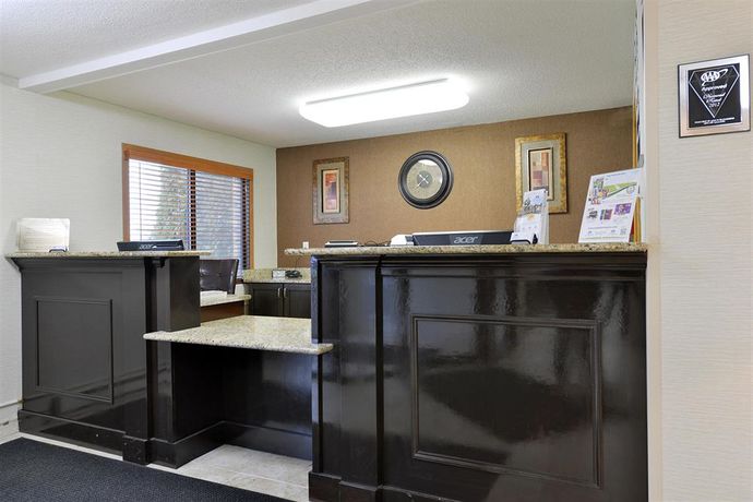 Imagen de la habitación del Hotel Americas Best Value Inn and Suites Bismarck. Foto 9