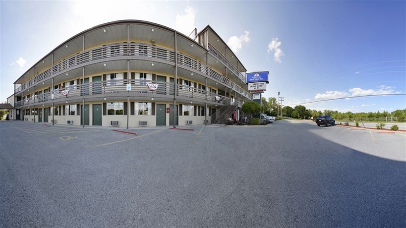 Imagen de los exteriores del Hotel Americas Best Value Inn and Suites Branson - Near The Strip. Foto 10