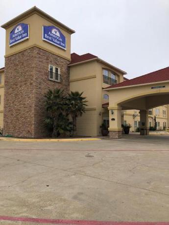 Imagen general del Hotel Americas Best Value Inn and Suites Gun Barrel City. Foto 4