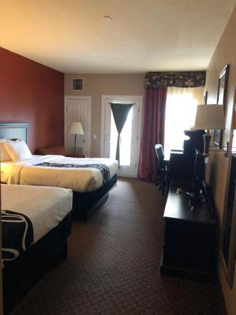 Imagen de la habitación del Hotel Americas Best Value Inn and Suites Gun Barrel City. Foto 14