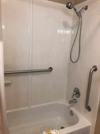 Imagen general del Hotel Americas Best Value Inn and Suites Gun Barrel City. Foto 2