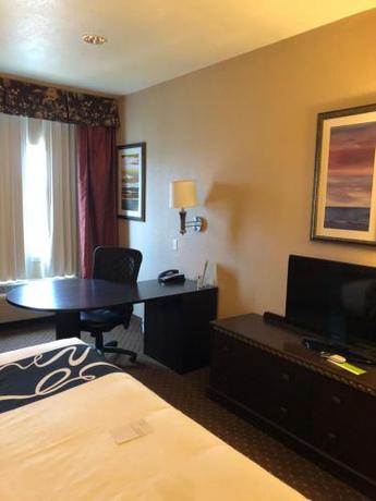 Imagen de la habitación del Hotel Americas Best Value Inn and Suites Gun Barrel City. Foto 15