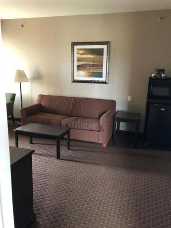 Imagen de la habitación del Hotel Americas Best Value Inn and Suites Gun Barrel City. Foto 17