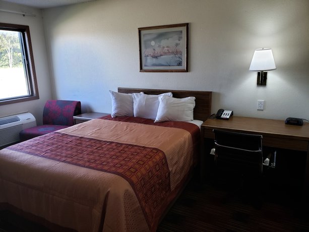 Imagen de la habitación del Hotel Americas Best Value Inn and Suites Harrisonville. Foto 11