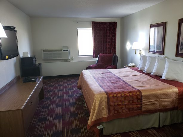 Imagen de la habitación del Hotel Americas Best Value Inn and Suites Harrisonville. Foto 14