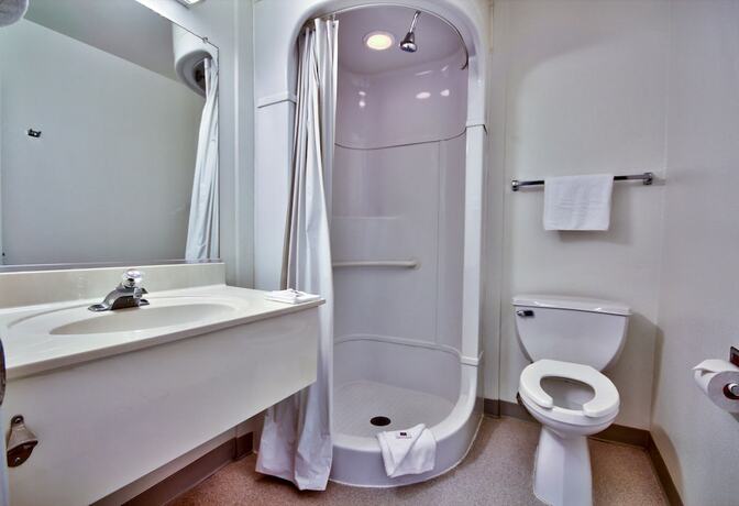 Imagen de la habitación del Hotel Americas Best Value Inn and Suites Helena. Foto 7