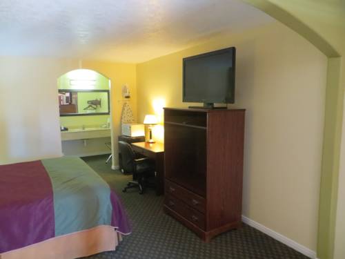 Imagen general del Hotel Americas Best Value Inn and Suites Hempstead Prairie View. Foto 1