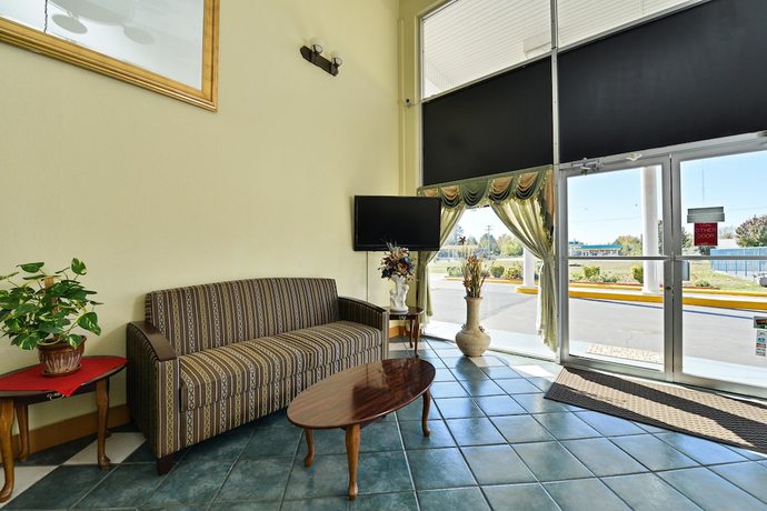 Imagen de los interiores del Hotel Americas Best Value Inn and Suites Hope. Foto 19