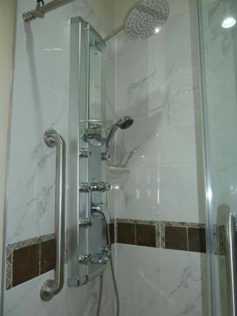 Imagen de la habitación del Hotel Americas Best Value Inn and Suites Houston At Hwy 6 and Westpark. Foto 10