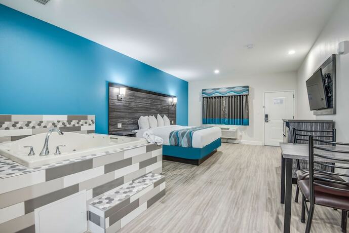 Imagen de la habitación del Hotel Americas Best Value Inn and Suites Houston at Hwy 6. Foto 11