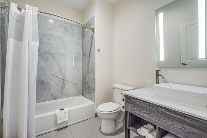 Imagen de la habitación del Hotel Americas Best Value Inn and Suites Houston at Hwy 6. Foto 18