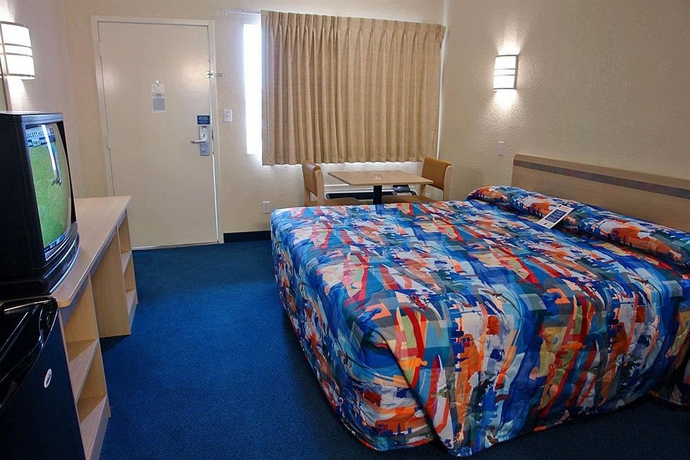 Imagen de la habitación del Hotel Americas Best Value Inn and Suites Humble. Foto 4