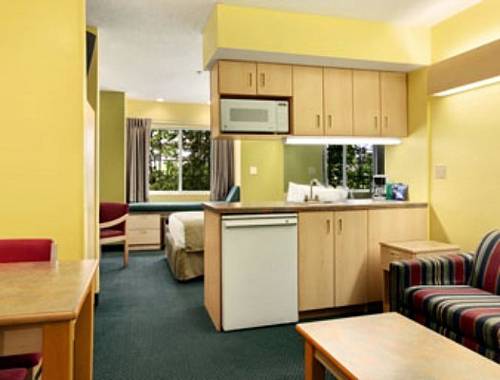 Imagen de la habitación del Hotel Americas Best Value Inn and Suites Jackson, Tn. Foto 6