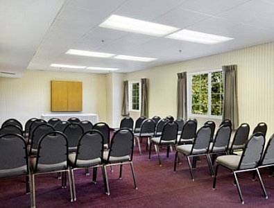 Imagen de la habitación del Hotel Americas Best Value Inn and Suites Jackson, Tn. Foto 10