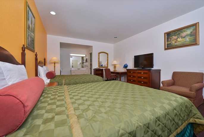 Imagen de la habitación del Hotel Americas Best Value Inn and Suites Joshua Tree National Park. Foto 13