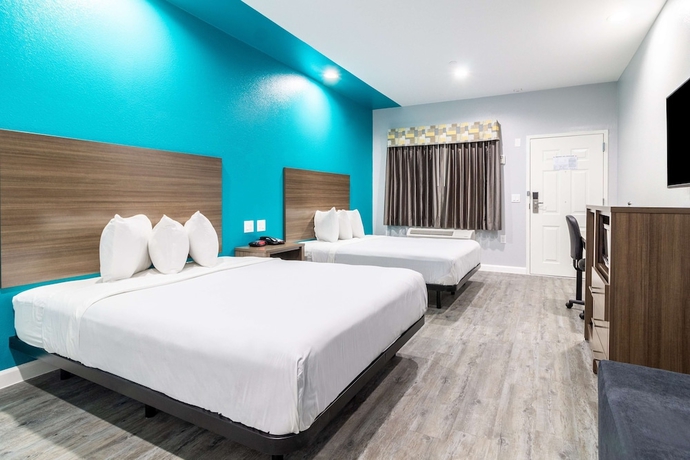 Imagen de la habitación del Hotel Americas Best Value Inn and Suites Kingwood IAH Airport. Foto 6