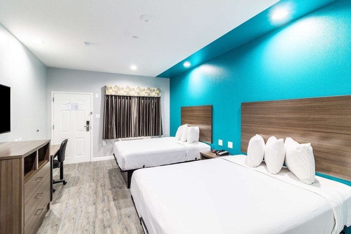 Imagen de la habitación del Hotel Americas Best Value Inn and Suites Kingwood IAH Airport. Foto 15