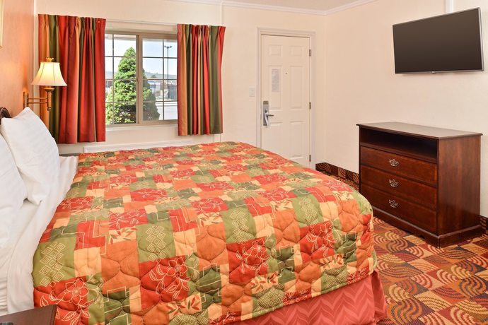 Imagen de la habitación del Hotel Americas Best Value Inn and Suites Klamath Falls. Foto 9