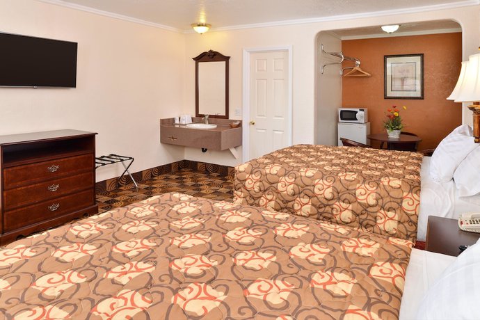 Imagen de la habitación del Hotel Americas Best Value Inn and Suites Klamath Falls. Foto 14