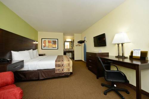 Imagen de la habitación del Hotel Americas Best Value Inn and Suites Lake Charles At I-210 Exit 11. Foto 3