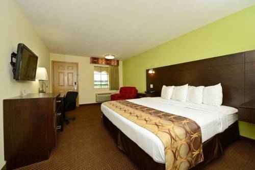 Imagen de la habitación del Hotel Americas Best Value Inn and Suites Lake Charles At I-210 Exit 11. Foto 6