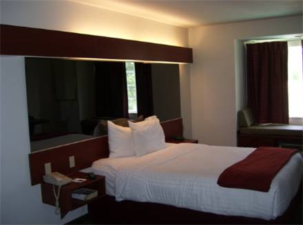 Imagen de la habitación del Hotel Americas Best Value Inn and Suites Lake Charles At I-210 Exit 5. Foto 6