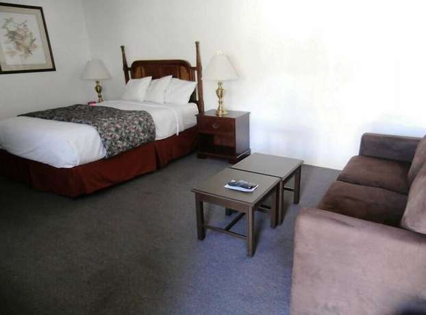 Imagen de la habitación del Hotel Americas Best Value Inn and Suites Lancaster. Foto 6