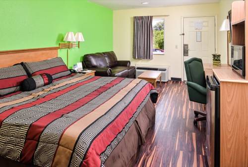 Imagen de la habitación del Hotel Americas Best Value Inn and Suites Lookout Mountain W. Foto 16